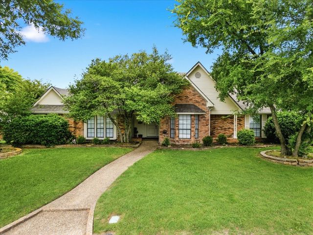 1143 Bayshore Drive, Rockwall, TX 75087
