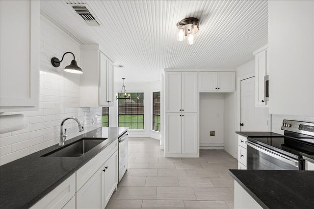 1143 Bayshore Drive, Rockwall, TX 75087