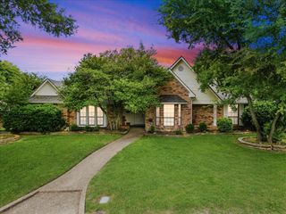 1143 Bayshore Drive, Rockwall, TX 75087