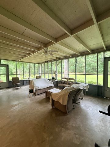913 Matt Lane, Hensley, AR 72065