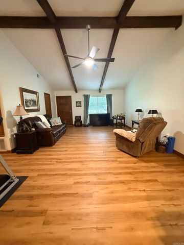 913 Matt Lane, Hensley, AR 72065