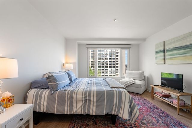 20 Rowes Wharf 505, Boston, MA 02110