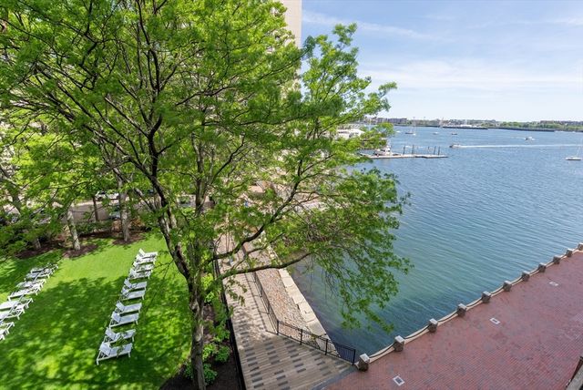 20 Rowes Wharf 505, Boston, MA 02110