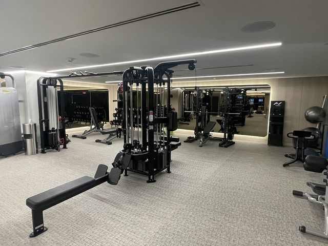 20 Rowes Wharf 505, Boston, MA 02110