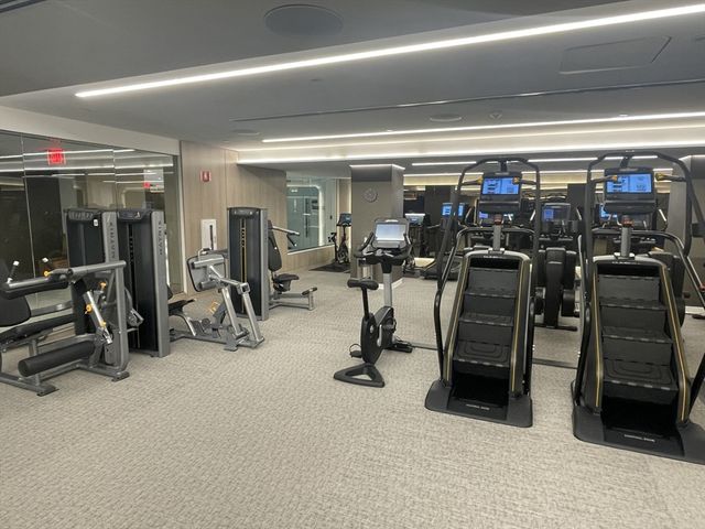 20 Rowes Wharf 505, Boston, MA 02110