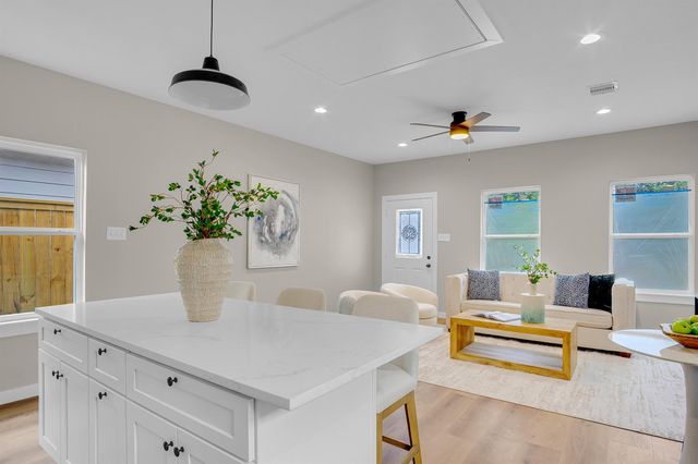 7316 Victoria Street, Houston, TX 77020