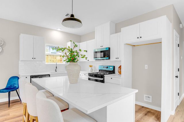 7316 Victoria Street, Houston, TX 77020