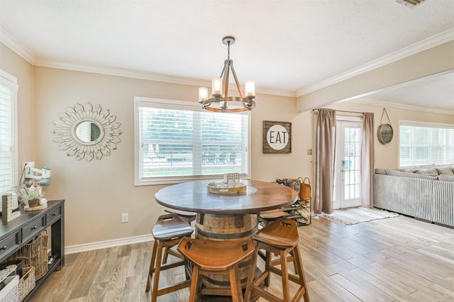 306 County Road 3997, Cleveland, TX 77328