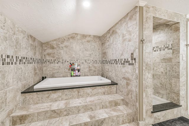 306 County Road 3997, Cleveland, TX 77328