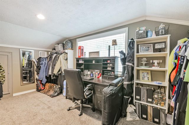 306 County Road 3997, Cleveland, TX 77328