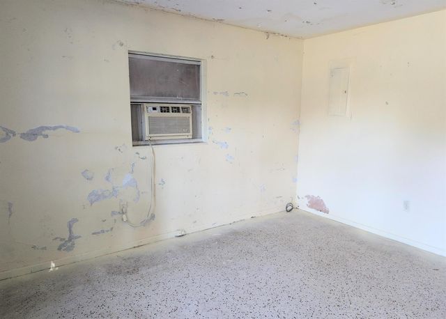 1606 Avenue H, Fort Pierce, FL 34950