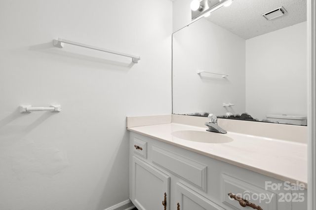 103 Pebble Creek Drive, Asheville, NC 28803