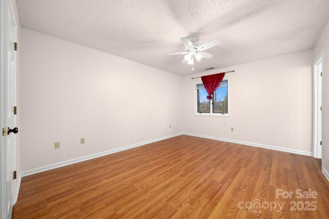 103 Pebble Creek Drive, Asheville, NC 28803