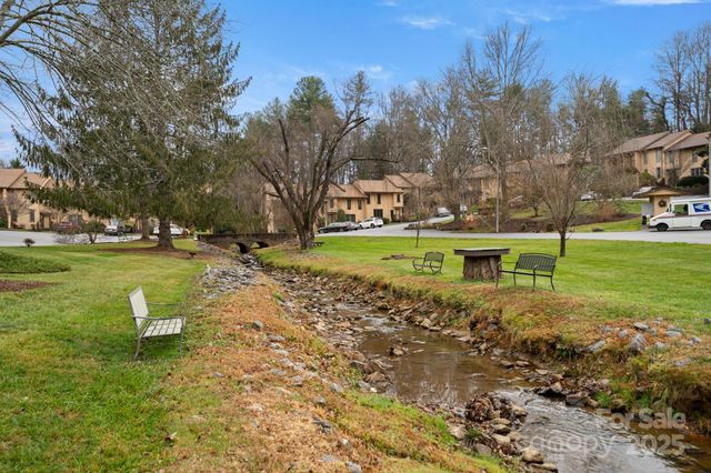 103 Pebble Creek Drive, Asheville, NC 28803