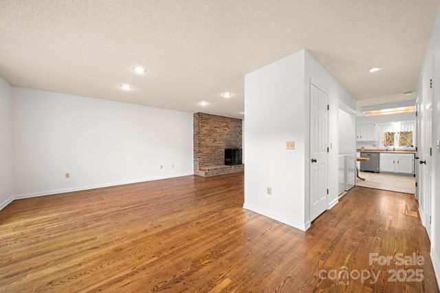 103 Pebble Creek Drive, Asheville, NC 28803