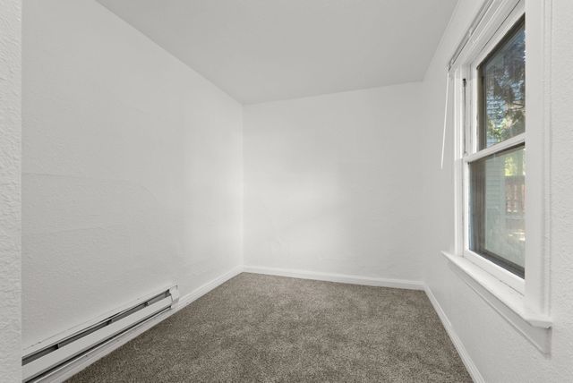 1701 E Desmet Ave, Spokane, WA 99202