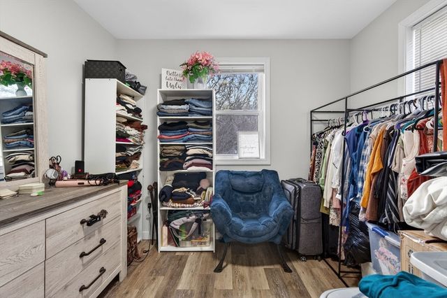 82 Linwood St, Lynn, MA 01905