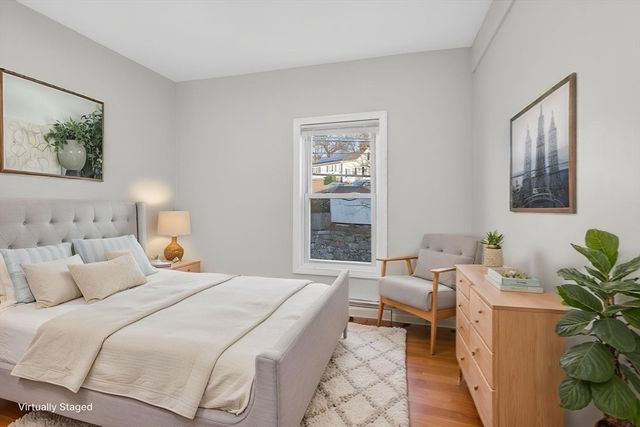 82 Linwood St, Lynn, MA 01905