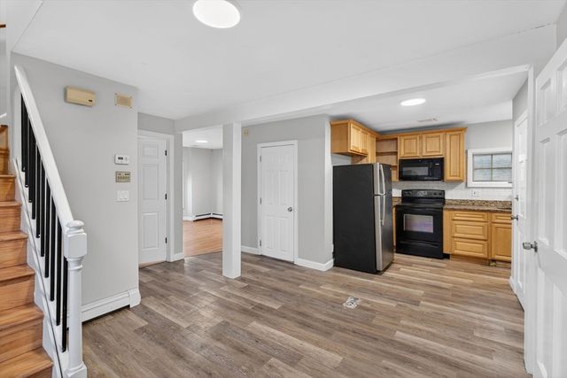 82 Linwood St, Lynn, MA 01905