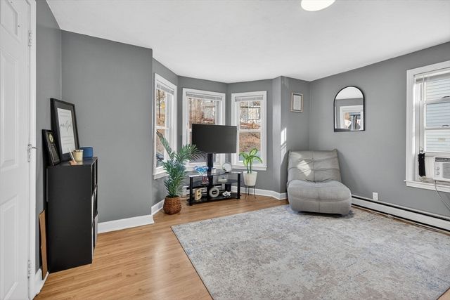 82 Linwood St, Lynn, MA 01905