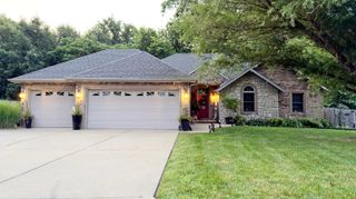 5604 North Seacrest Drive, Ozark, MO 65721