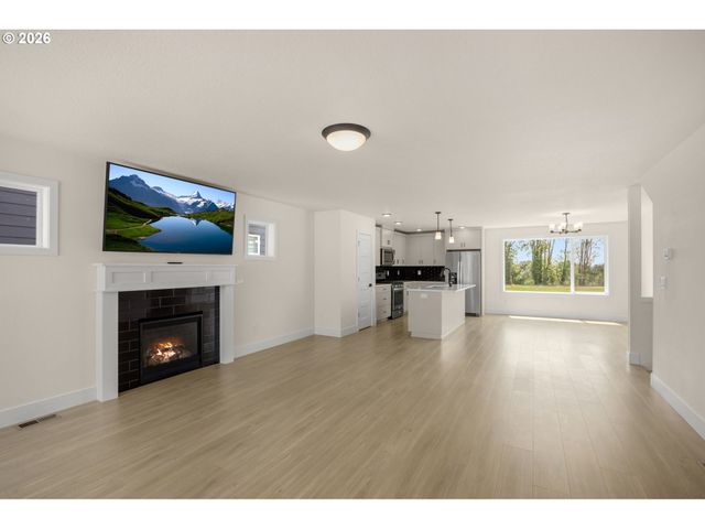 1014 E GINGER ROOT Ct, Newberg, OR 97132