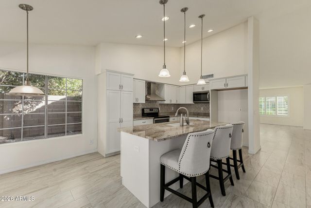 14424 N 92ND Avenue, Peoria, AZ 85381