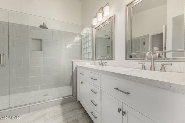 14424 N 92ND Avenue, Peoria, AZ 85381