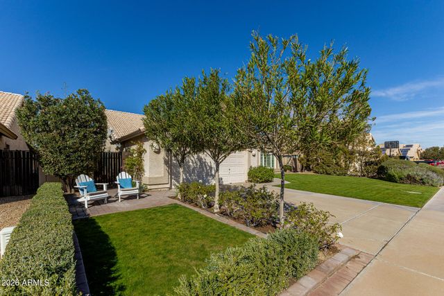 14424 N 92ND Avenue, Peoria, AZ 85381