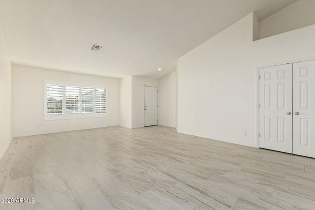 14424 N 92ND Avenue, Peoria, AZ 85381