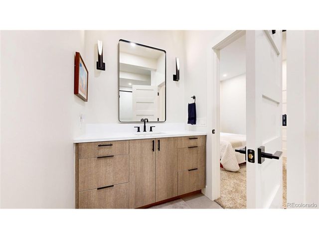 174 S Hoover Ave, Louisville, CO 80027