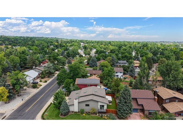 174 S Hoover Ave, Louisville, CO 80027