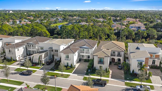 13348 Bernoulli Way, Palm Beach Gardens, FL 33418