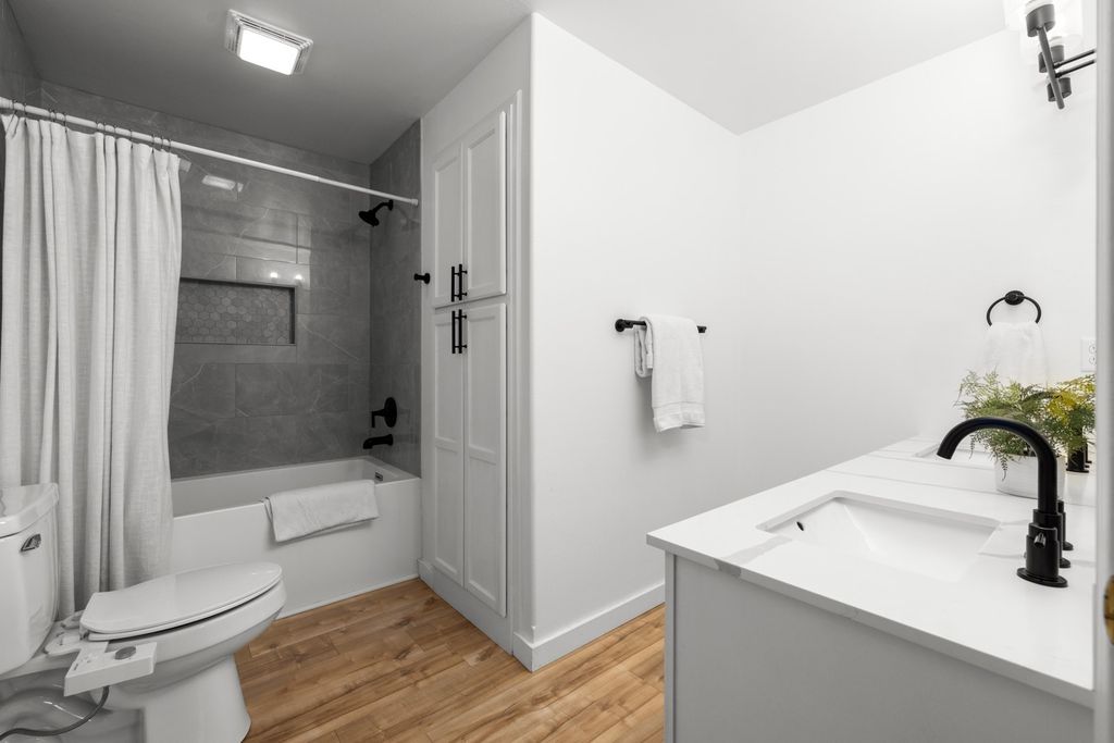 Image 18 of property listing at 227 Fox Hollow Lane B14, Whitefish, MT 59937