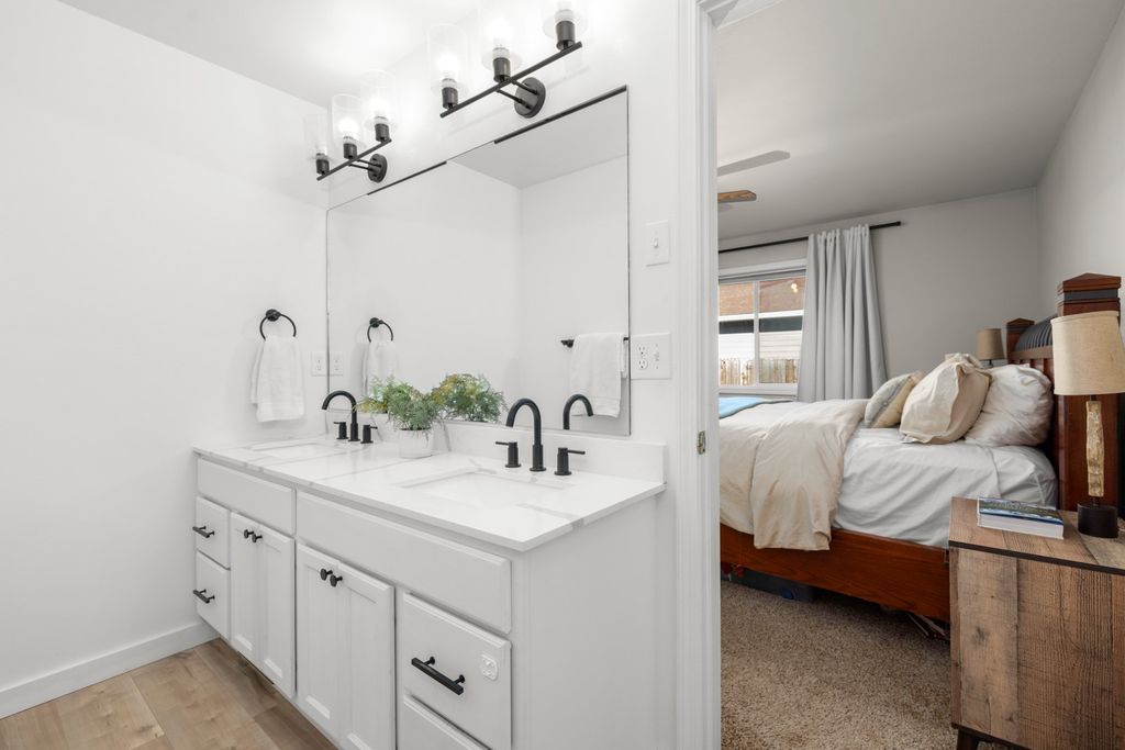 Image 19 of property listing at 227 Fox Hollow Lane B14, Whitefish, MT 59937