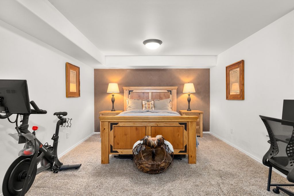 Image 21 of property listing at 227 Fox Hollow Lane B14, Whitefish, MT 59937