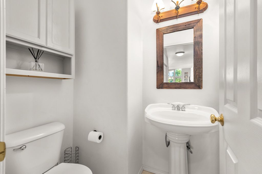 Image 31 of property listing at 227 Fox Hollow Lane B14, Whitefish, MT 59937