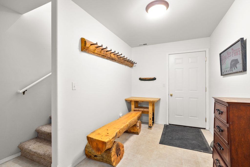 Image 39 of property listing at 227 Fox Hollow Lane B14, Whitefish, MT 59937