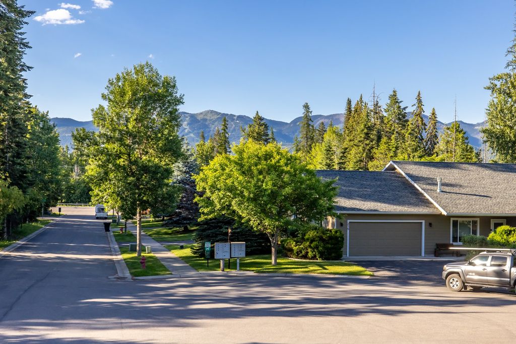 Image 44 of property listing at 227 Fox Hollow Lane B14, Whitefish, MT 59937