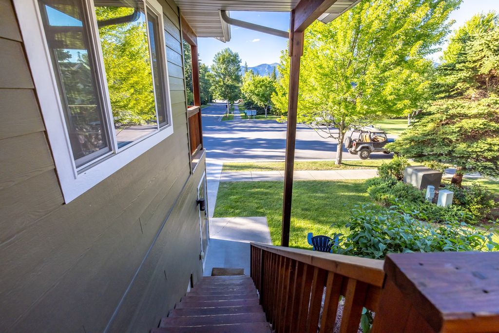 Image 52 of property listing at 227 Fox Hollow Lane B14, Whitefish, MT 59937
