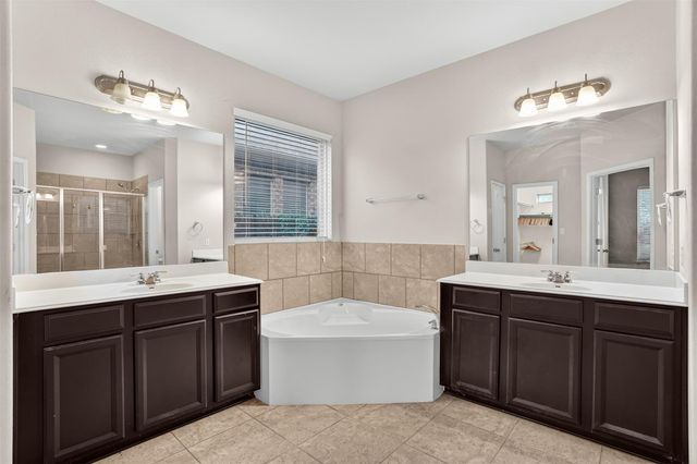 401 Daniel XING, Liberty Hill, TX 78642