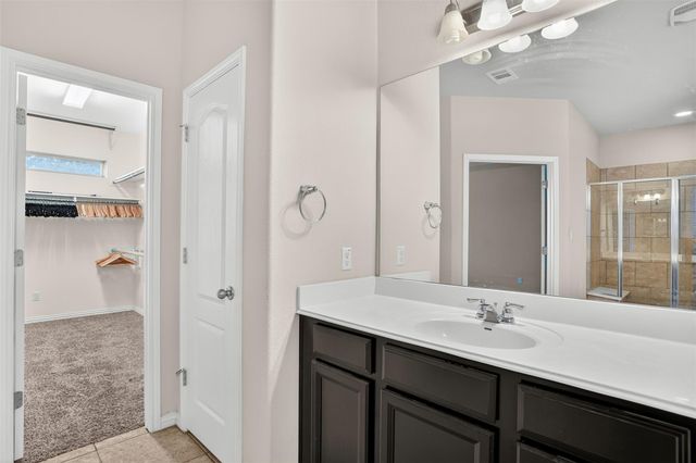 401 Daniel XING, Liberty Hill, TX 78642