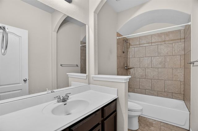 401 Daniel XING, Liberty Hill, TX 78642