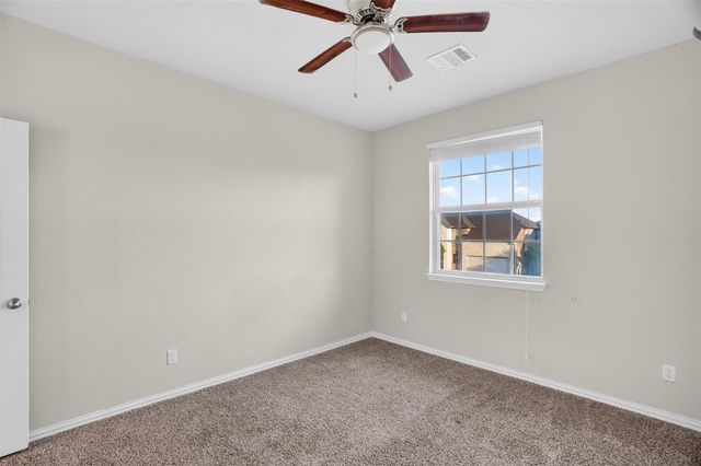 401 Daniel XING, Liberty Hill, TX 78642