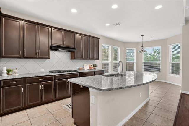 401 Daniel XING, Liberty Hill, TX 78642