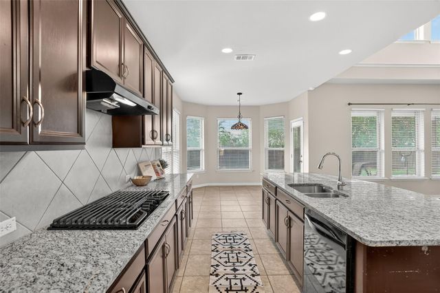 401 Daniel XING, Liberty Hill, TX 78642