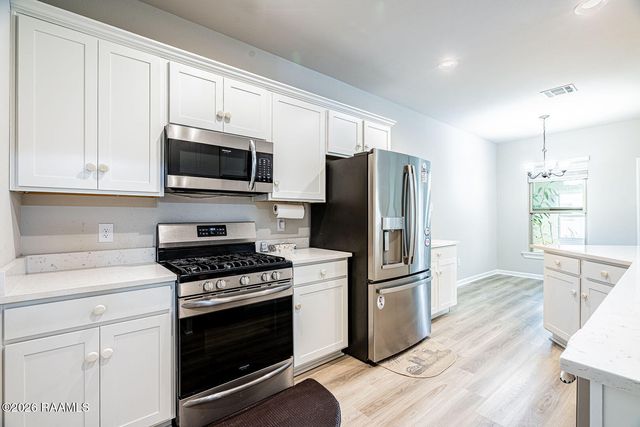 202 Sparkling Meadows Lane, Lafayette, LA 70506