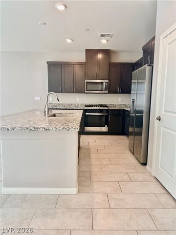 341 Canary Song Drive, Henderson, NV 89011