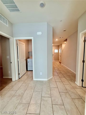 341 Canary Song Drive, Henderson, NV 89011