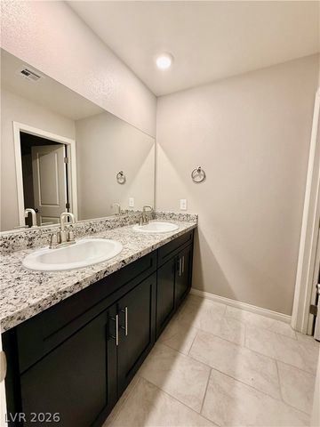 341 Canary Song Drive, Henderson, NV 89011
